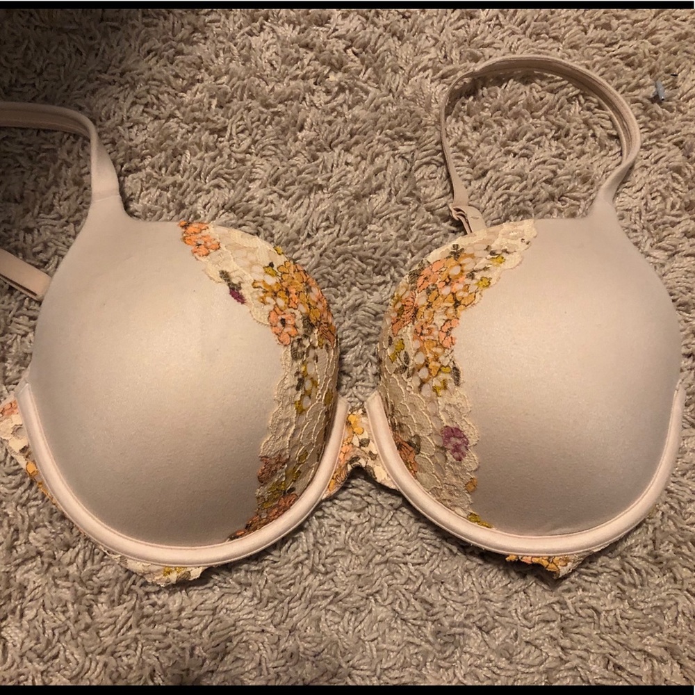 Victoria’s secret perfect shape bra